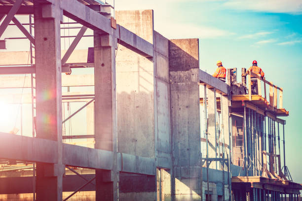 Best Local Concrete Companies  in Shady Hollow, TX
